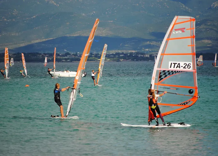 Гостевой дом Lewis Poetto 3*