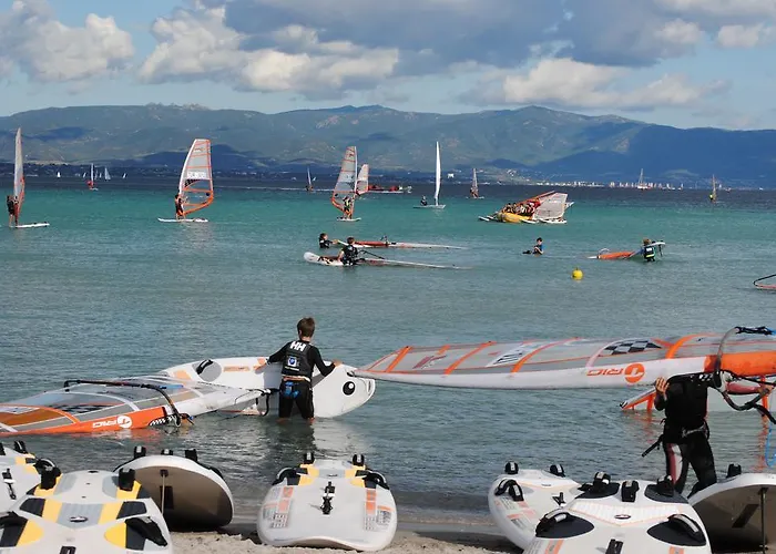 Гостевой дом Lewis Poetto Кальяри