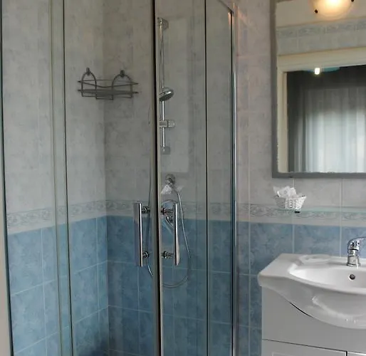 招待所 Lewis Poetto 卡利亚里